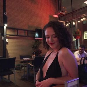 Meet your Posher, Claire